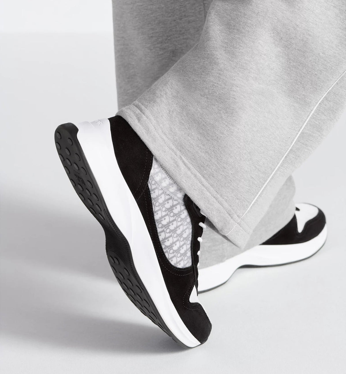 Holly Sneaker