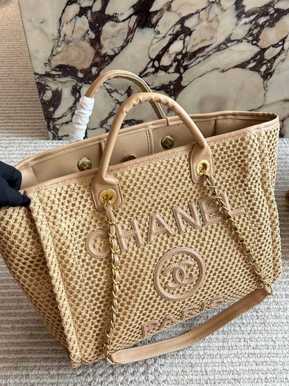 Luna Tote Bag