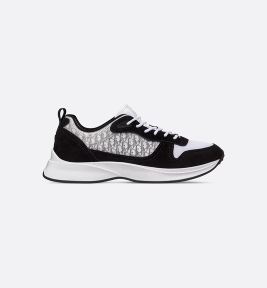 Holly Sneaker