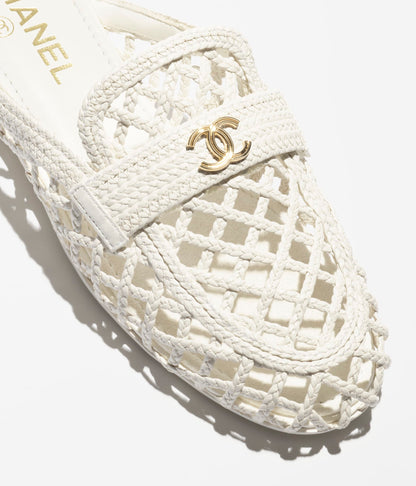Elara Mules