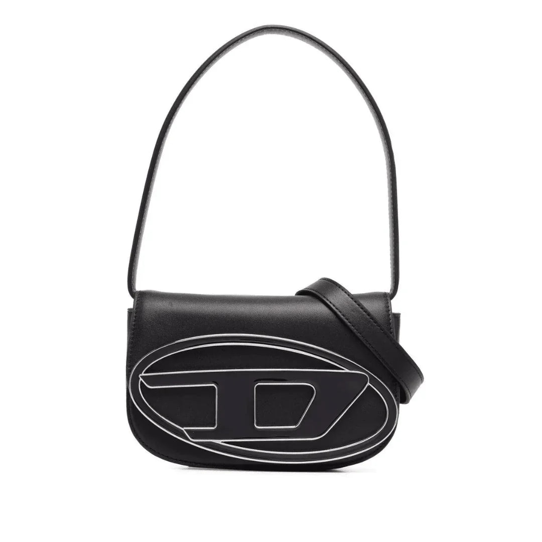 Quinn Handtasche Statement