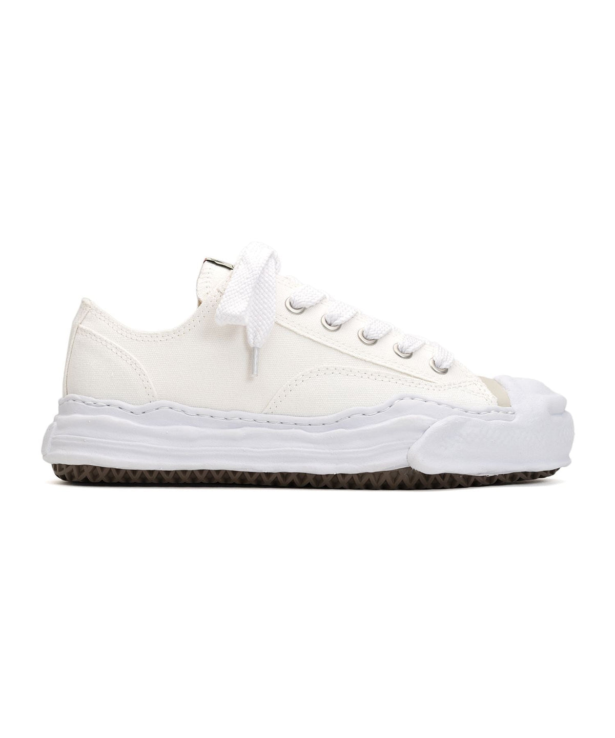 Tara Low-Top Sneaker